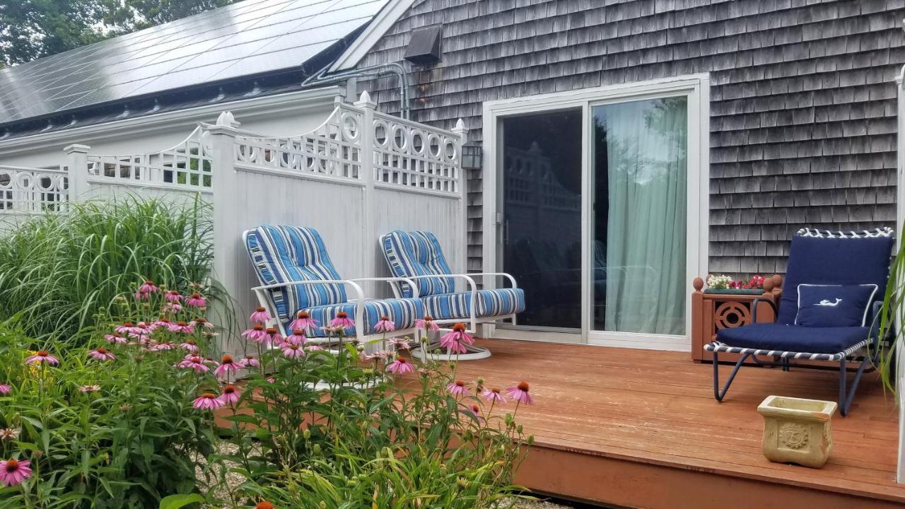 Pleasant Bay Village Resort Чатъм Екстериор снимка